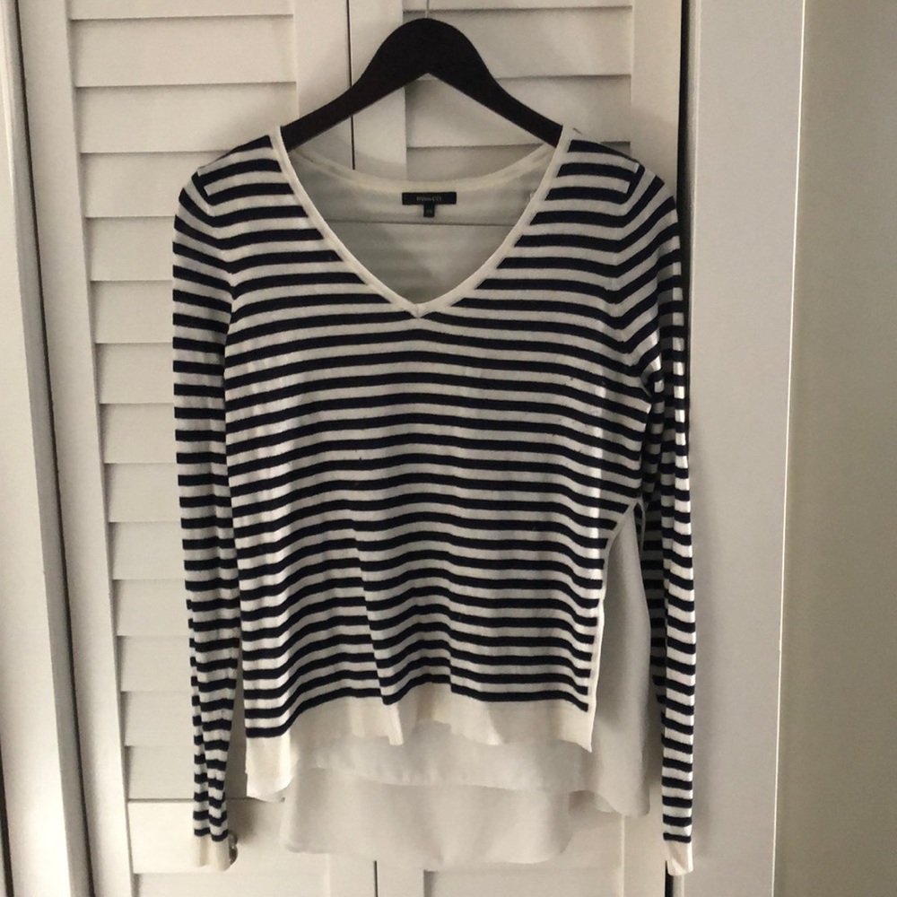 RW&Co navy and white sweater
